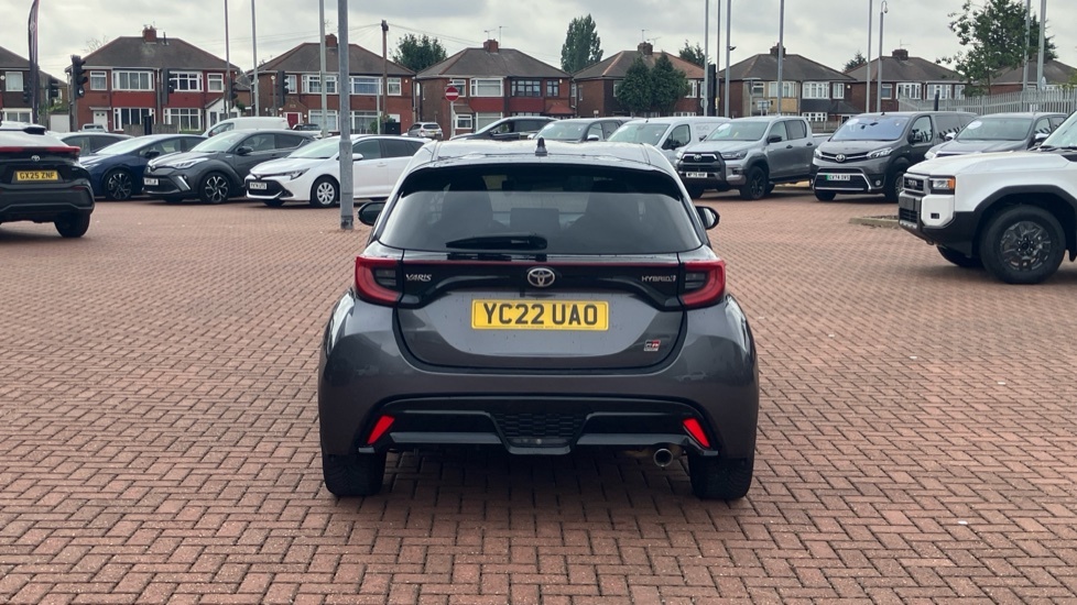 Toyota Yaris 1.5 Hybrid Design Cvt Silver #26