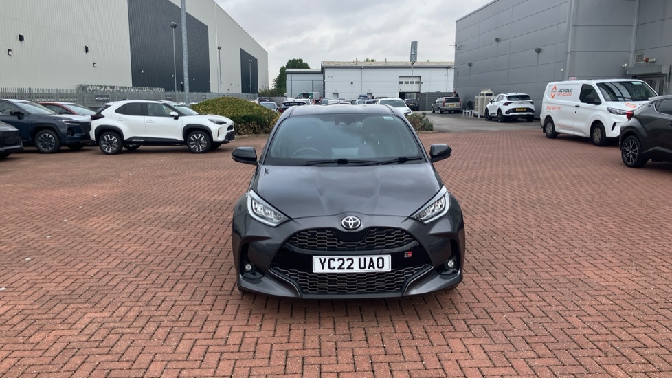 Toyota Yaris 1.5 Hybrid Design Cvt Silver #42