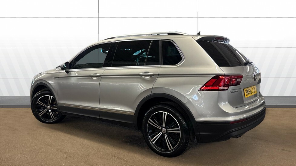 Volkswagen Tiguan Se Nav Silver #2