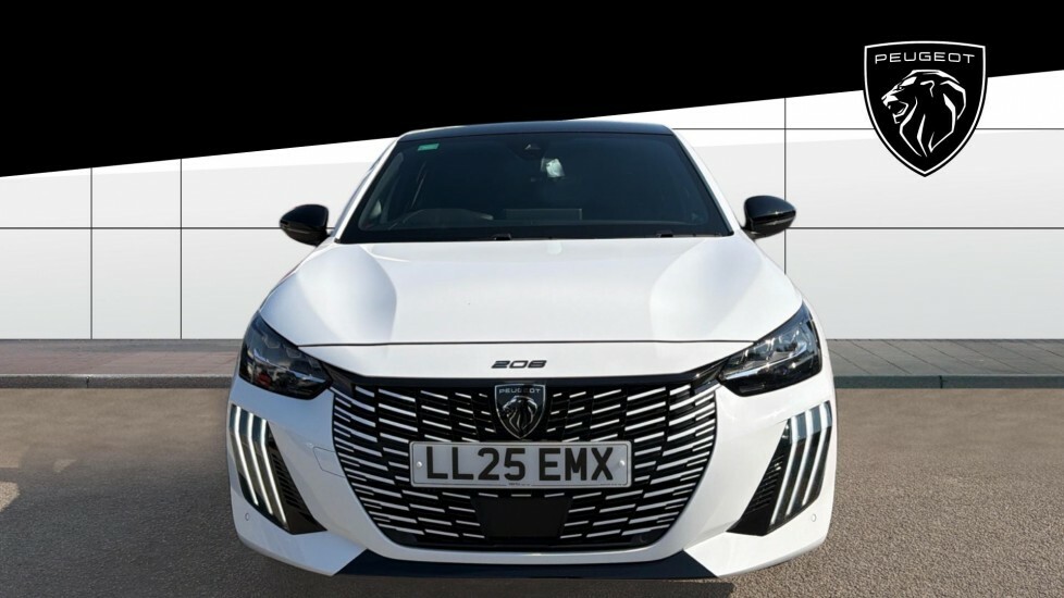 Peugeot 208 Gt White #3