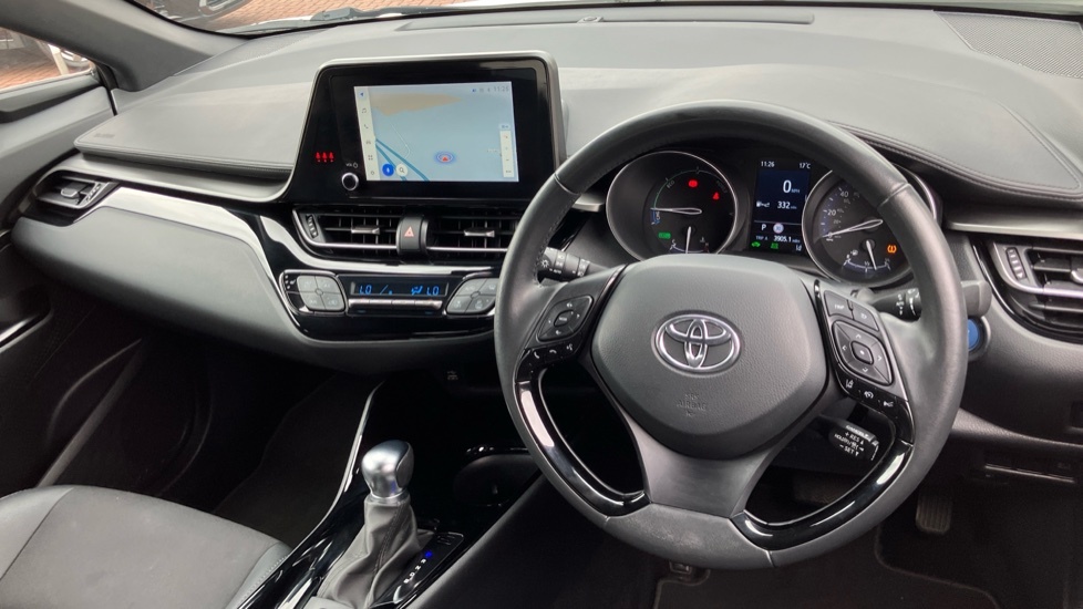 Toyota C-Hr Excel White #6