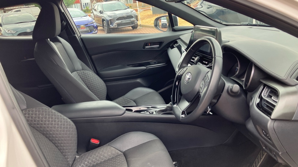 Toyota C-Hr 1.8 Vvt H Gr Sport Suv Hybrid Cvt Euro Black #12