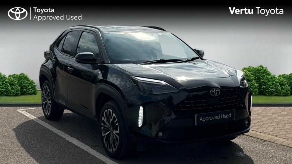 Toyota Yaris Cross Excel Grey