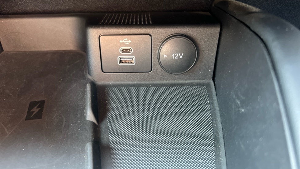 Ford Kuga 2.5 Fhev St-line X 4Wd Cvt Factory Fitted R Green #31