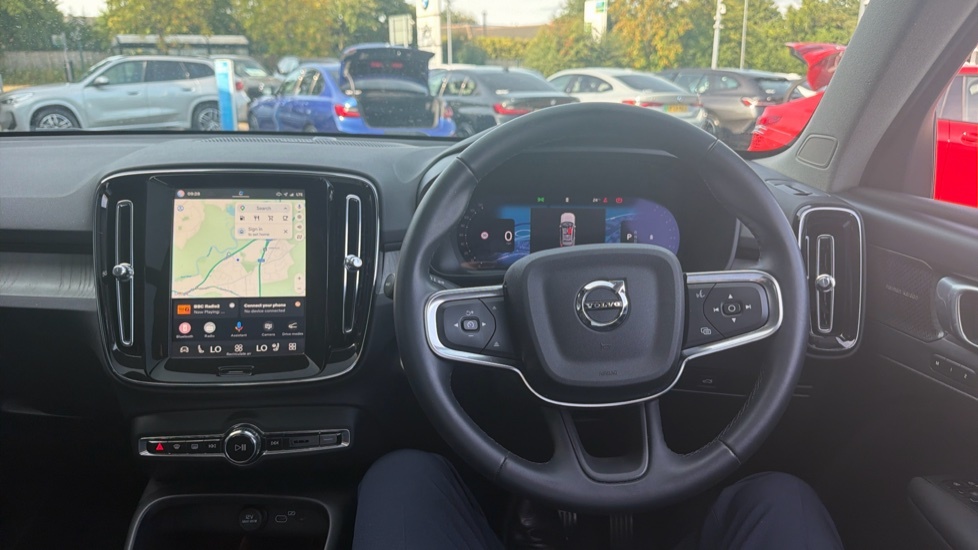 Volvo XC40 Ultra Red #5
