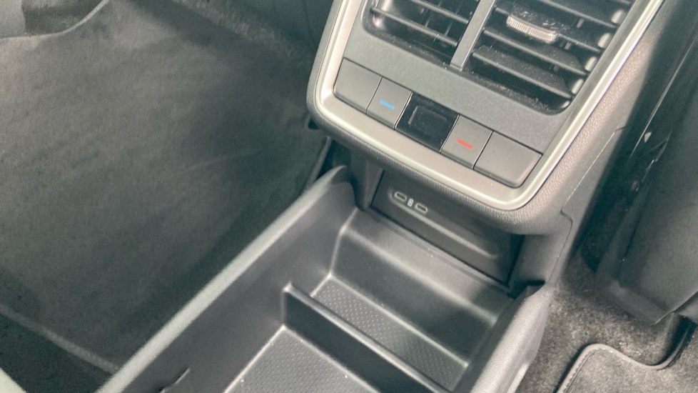 Skoda ENYAQ 150Kw 60 Edition 63Kwh Estate Grey #39
