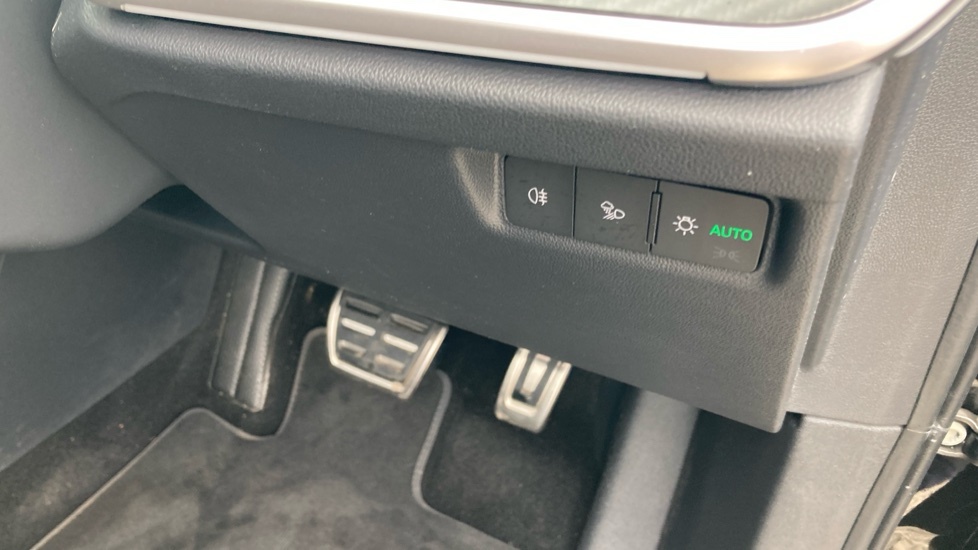 Skoda ENYAQ 150Kw 60 Edition 63Kwh Estate Grey #31
