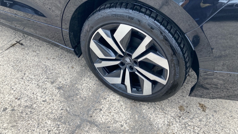 Skoda ENYAQ 150Kw 60 Edition 63Kwh Estate Grey #22