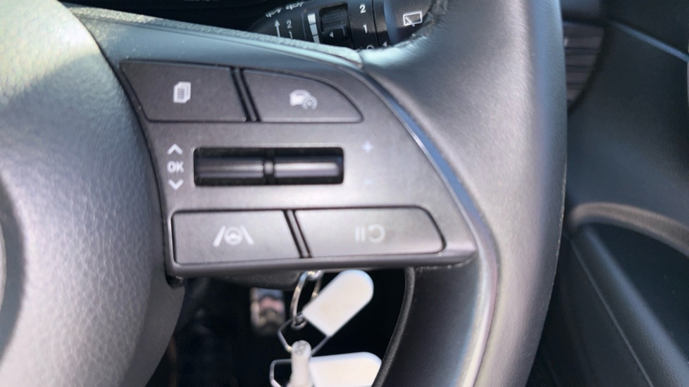 Hyundai Bayon 1.0 T-gdi Mhev Se Connect Suv Hybrid Dc Blue #24