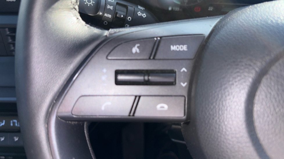 Hyundai Bayon 1.0 T-gdi Mhev Se Connect Suv Hybrid Dc Blue #23