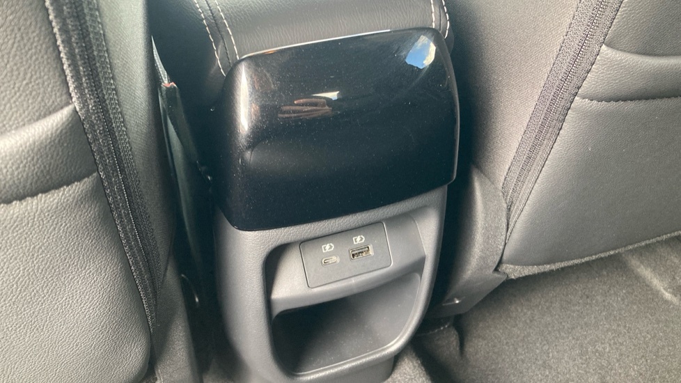 Nissan Juke 1.6 N-connecta Suv Hybrid Euro 6 Black #20