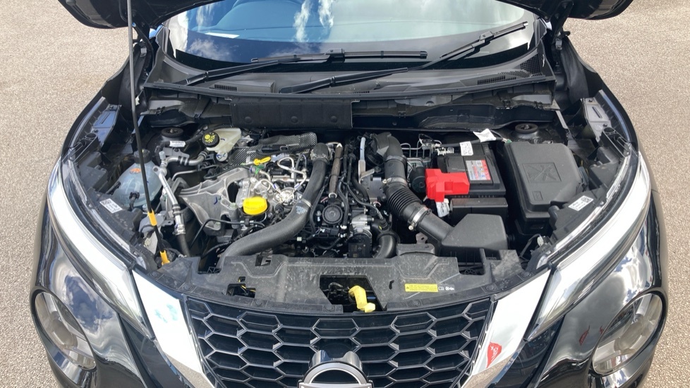 Nissan Juke 1.6 N-connecta Suv Hybrid Euro 6 Black #8