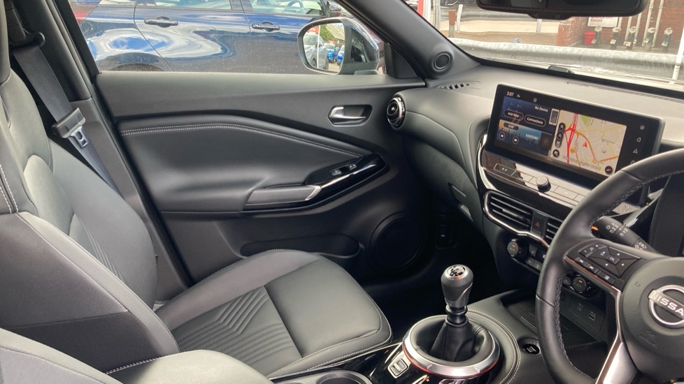 Nissan Juke 1.6 N-connecta Suv Hybrid Euro 6 Black #14