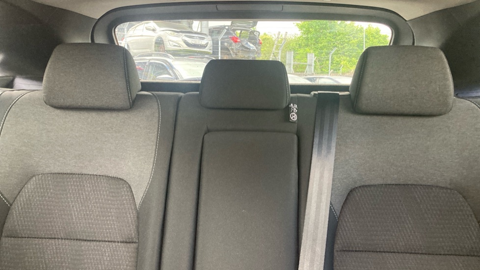 Nissan Qashqai 1.3 Dig-t Mh N-connecta Glass Roof Black #15