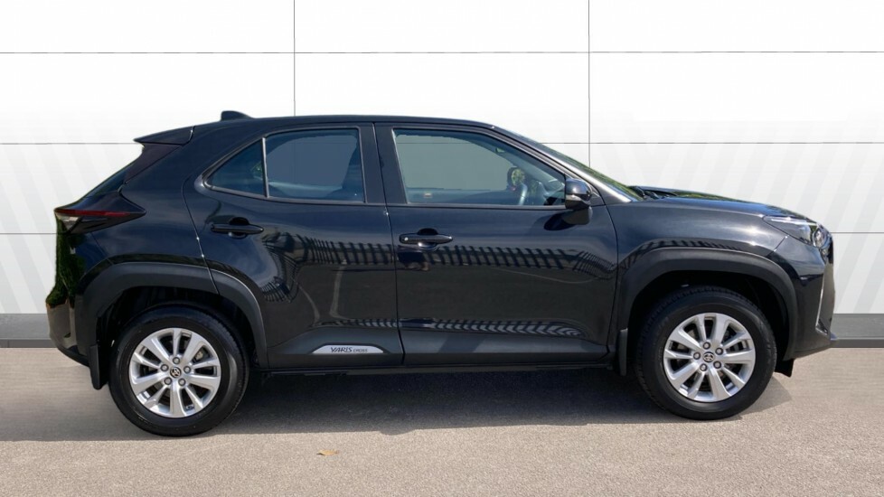 Toyota Yaris Cross Icon Black #5