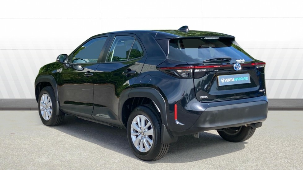 Toyota Yaris Cross Icon Black #2