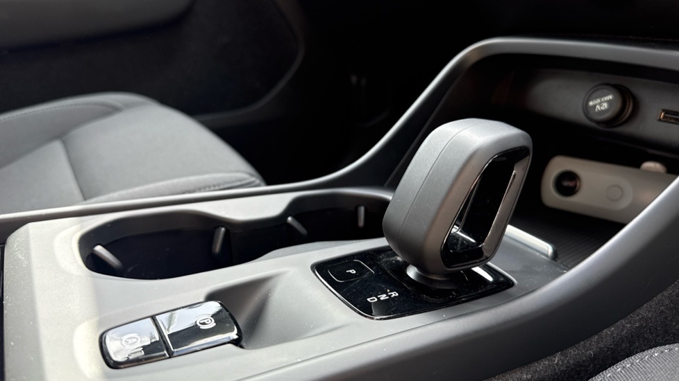 Volvo XC40 Volvo Estate 1.5 T3 163 R Design Geartronic Grey #14