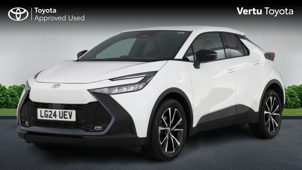 Toyota C-Hr Design White #3