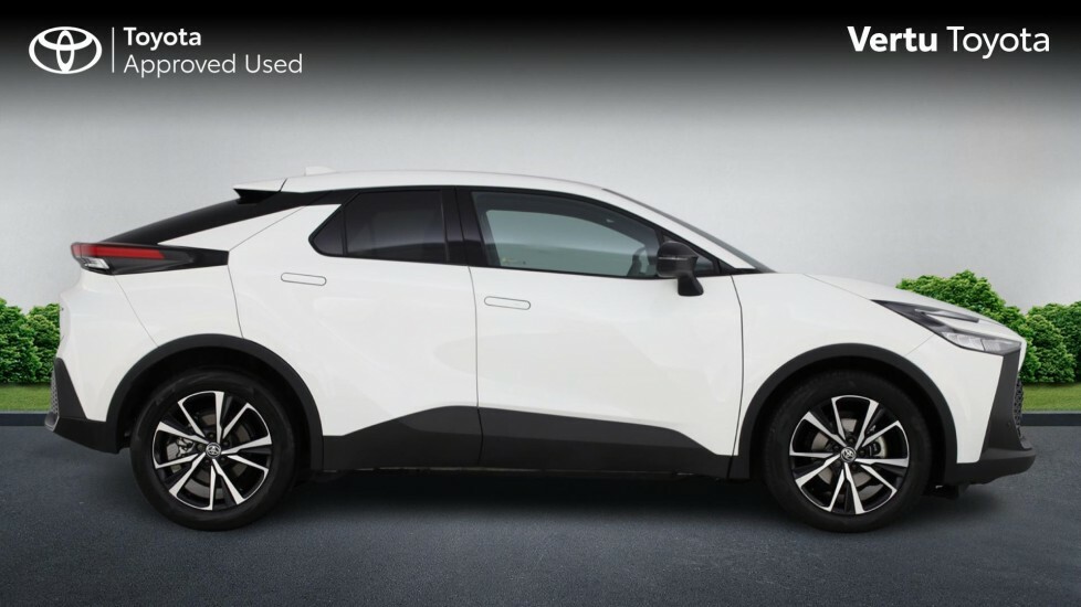 Toyota C-Hr 1.8 Vvt-h Design Cvt Euro 6 Ss White #23