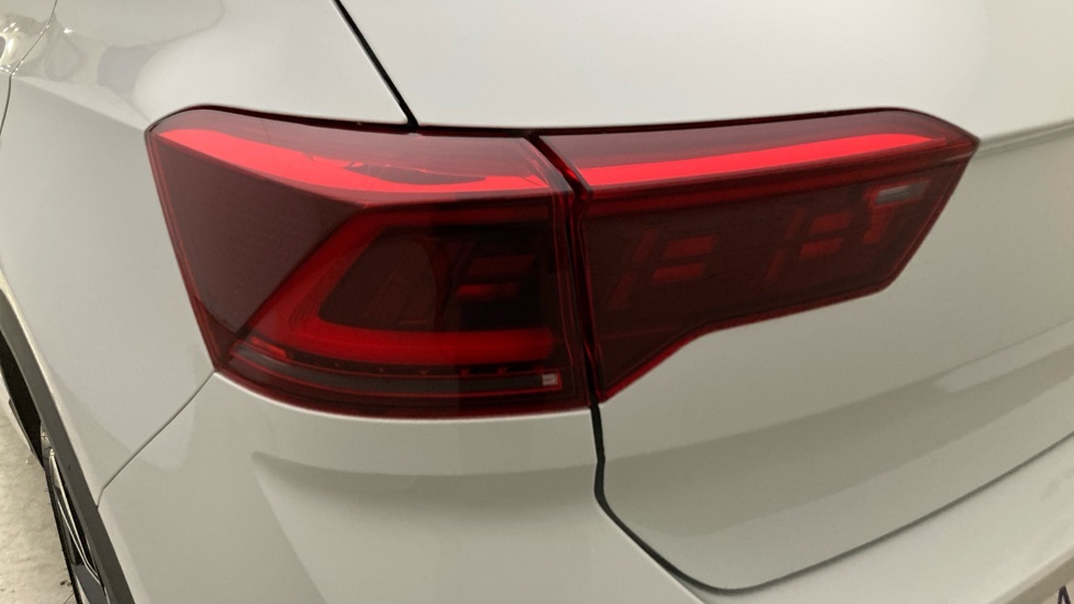 Volkswagen T-Roc 1.5 Etsi Mhev Life Suv Hybrid Dsg 150 White #34