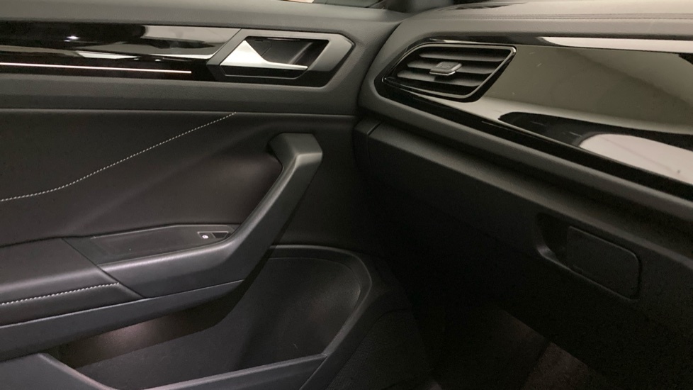 Volkswagen T-Roc 1.5 Etsi Mhev Life Suv Hybrid Dsg 150 White #29