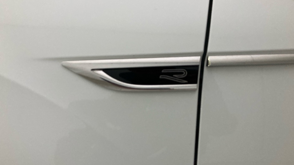 Volkswagen T-Roc 1.5 Etsi Mhev Life Suv Hybrid Dsg 150 White #41