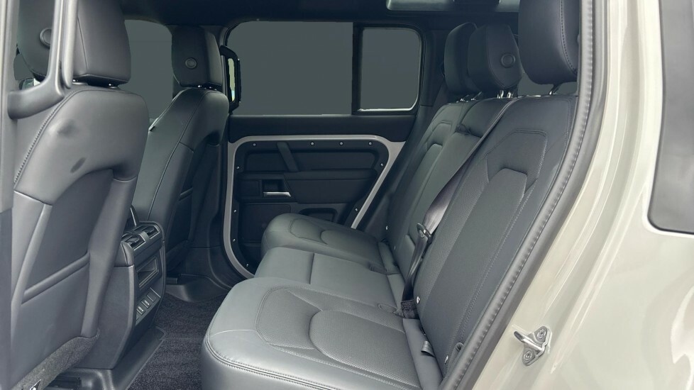 Land Rover Defender X-dynamic Se Grey #4