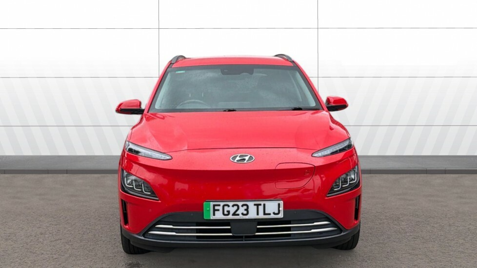 Hyundai Kona Premium Red #3
