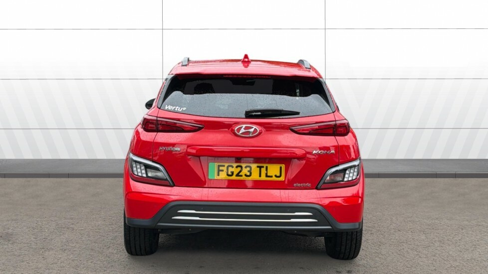 Hyundai Kona Premium Red #6