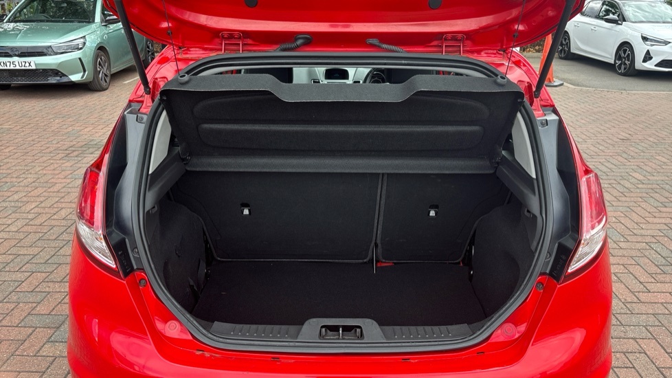 Ford Fiesta Zetec Red #4