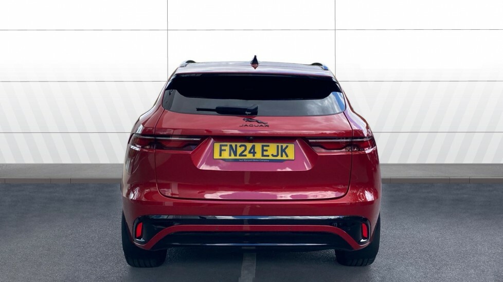 Jaguar F-Pace R-dynamic Hse Black Red #6