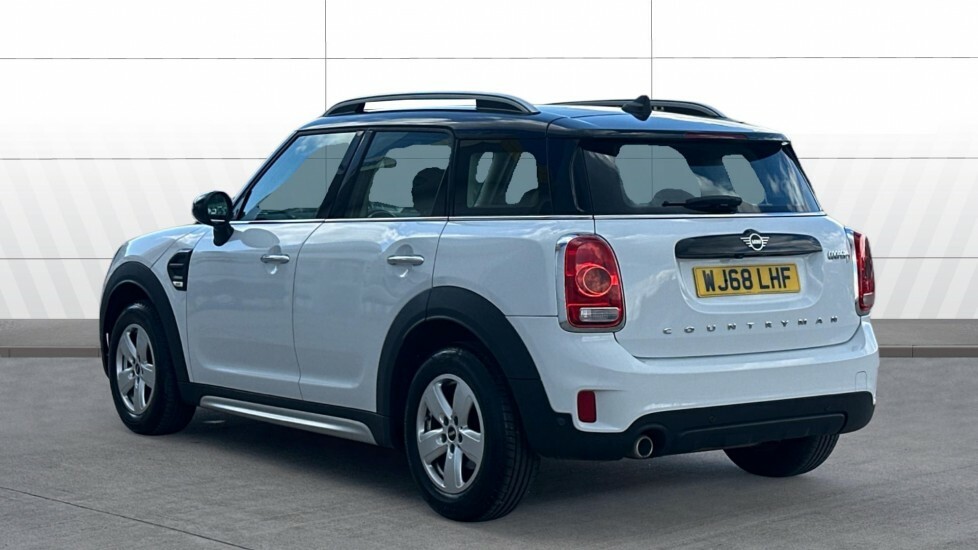 Mini Countryman Cooper White #2