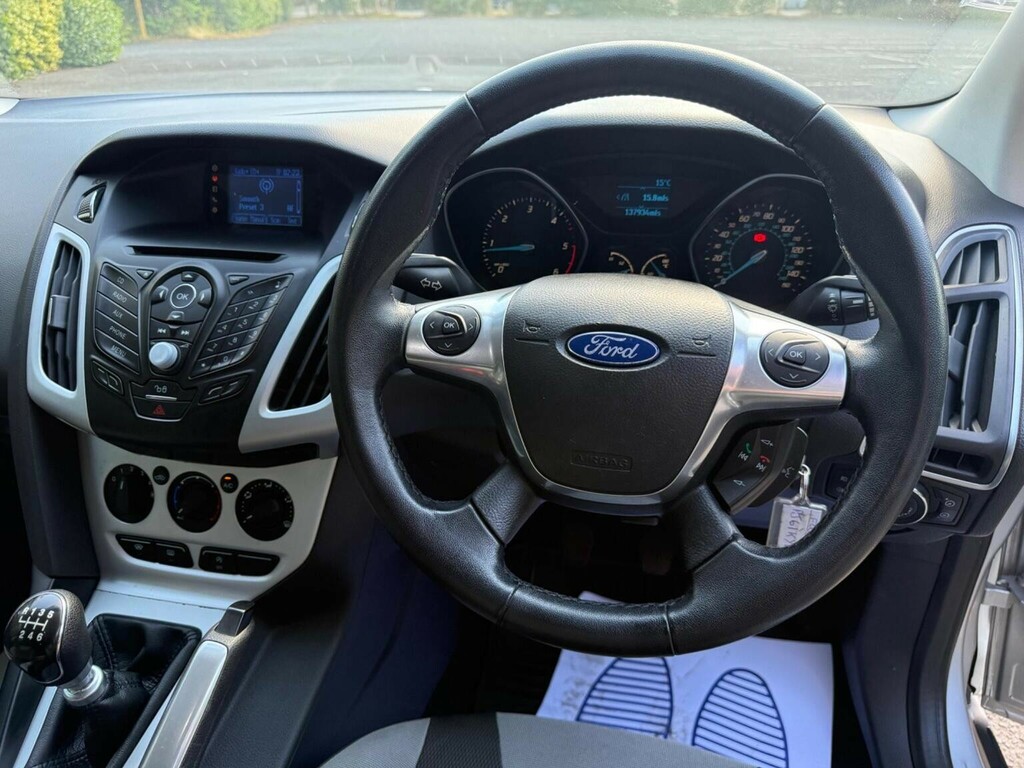 Ford Focus 1.6T Ecoboost Titanium X Euro 5 Ss Brown #11
