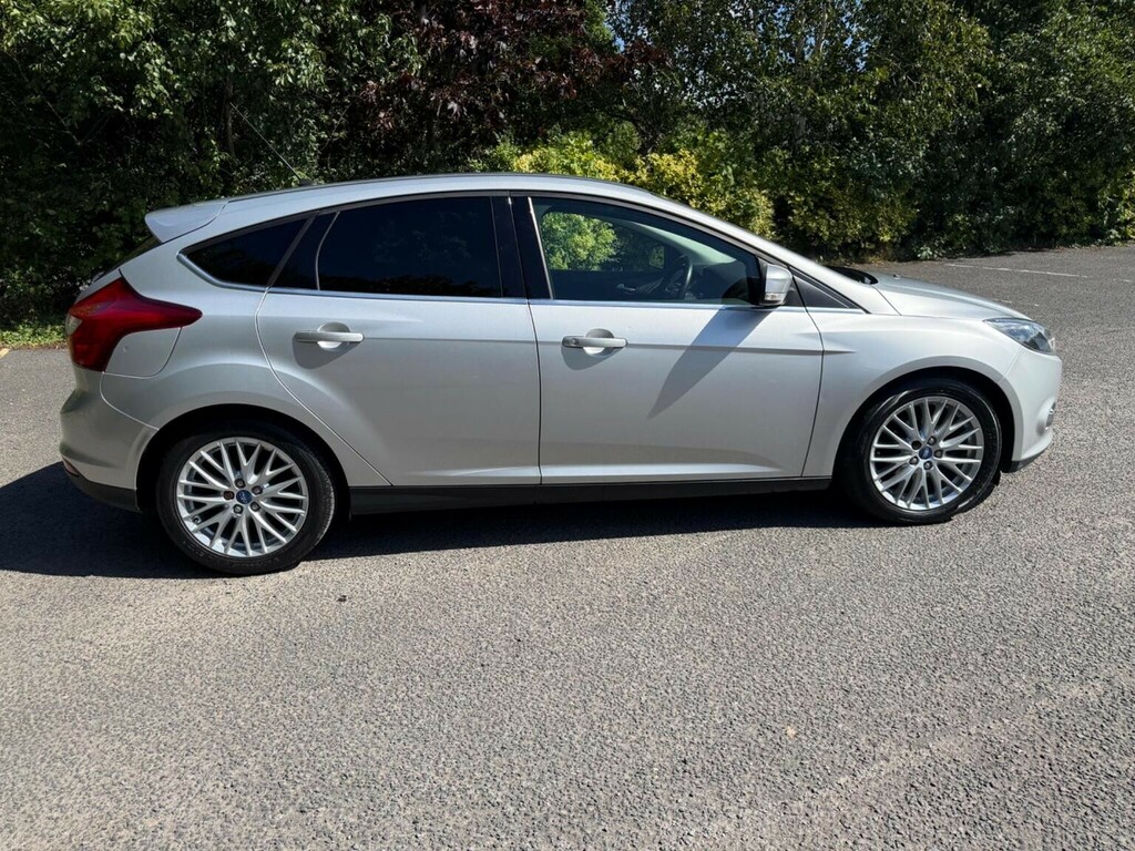 Ford Focus 1.6T Ecoboost Titanium X Euro 5 Ss Brown #8