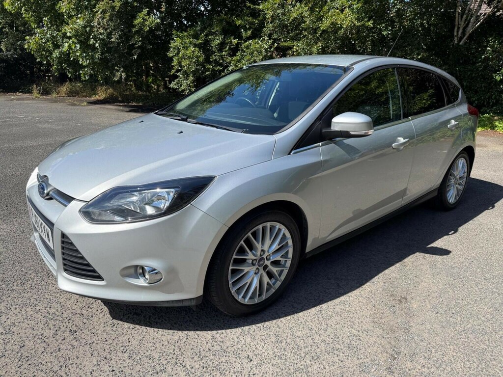 Ford Focus 1.6T Ecoboost Titanium X Euro 5 Ss Brown #3
