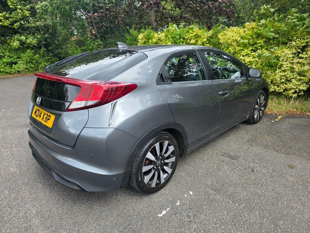 Honda Civic 1.8 I Vtec Sr Tourer White #7
