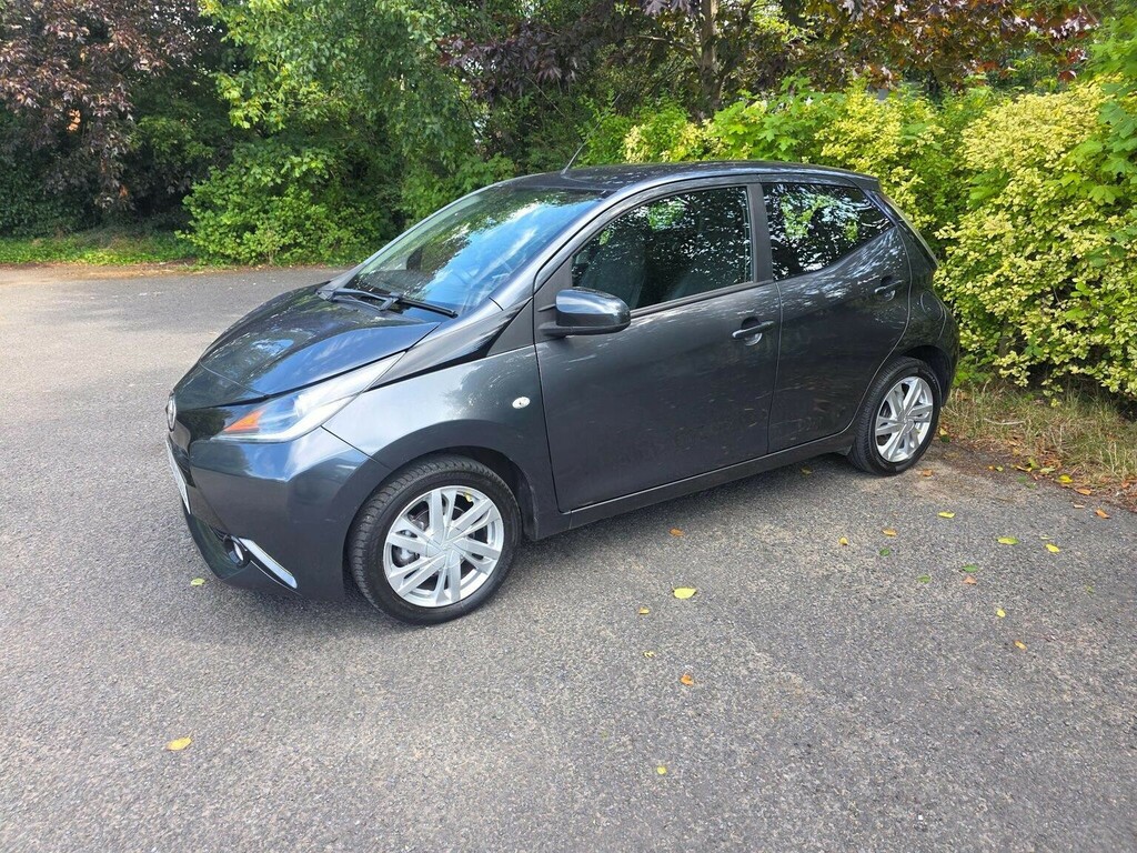 Toyota Aygo 1.0 Vvt-i X-pression X-wave Euro 5 Euro 5 Grey #4