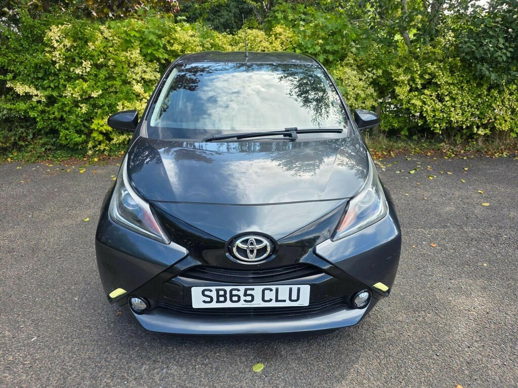 Toyota Aygo 1.0 Vvt-i X-pression X-wave Euro 5 Euro 5 Grey #2
