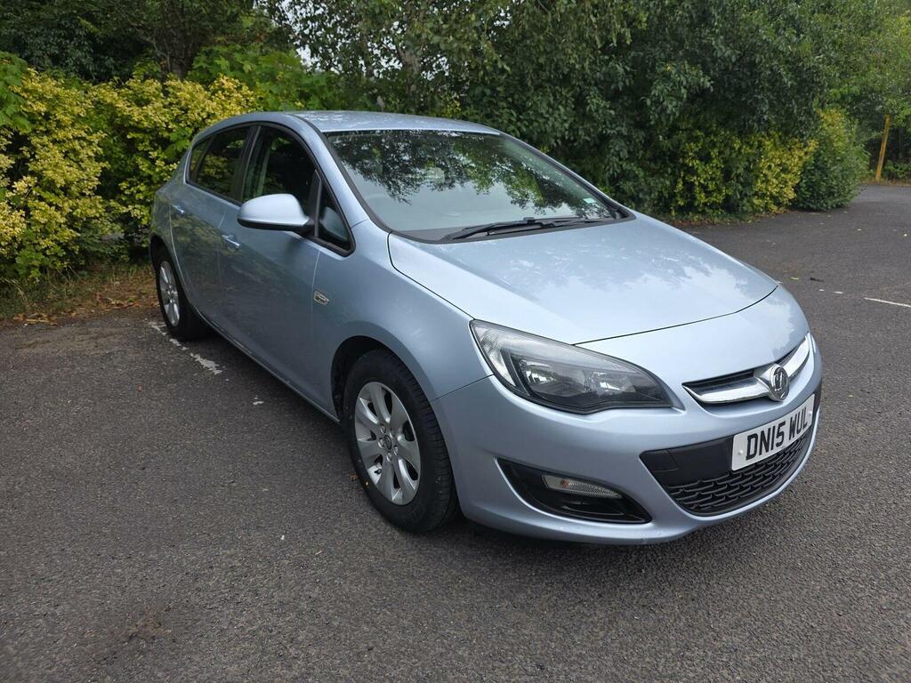 Vauxhall Astra 1.6I Design Euro 6 Silver