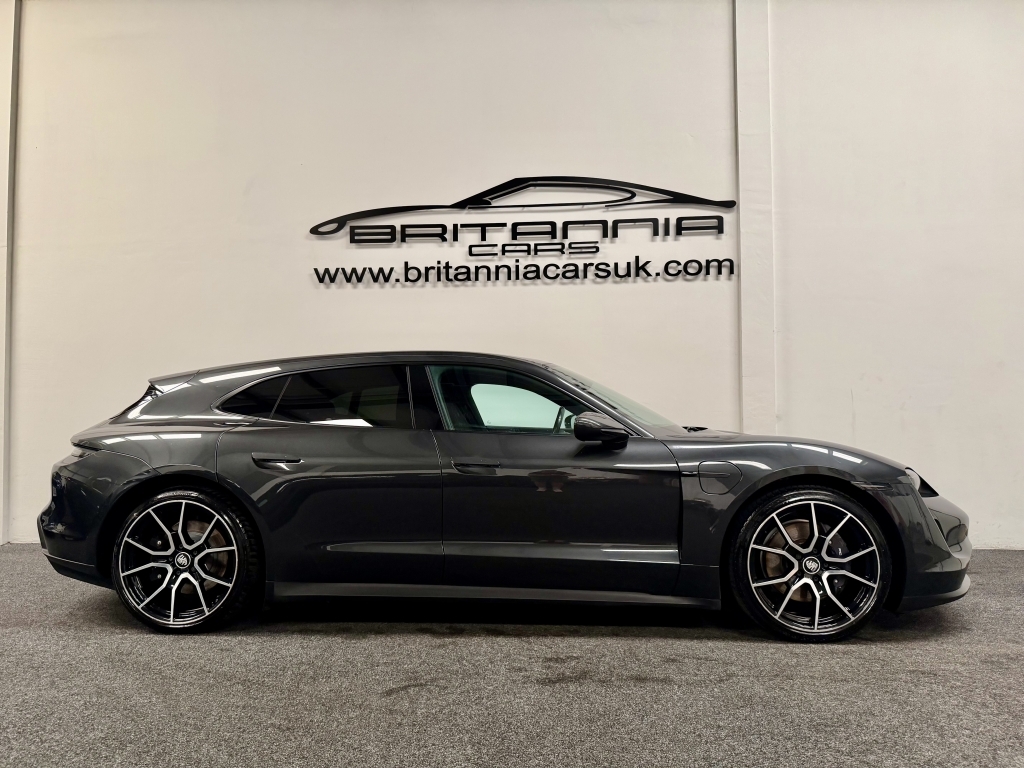 Porsche Taycan Base Sport Turismo Grey #2