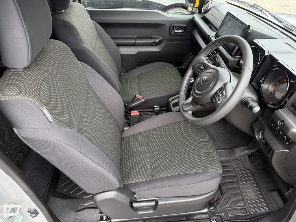 Suzuki Jimny Estate Grey #6