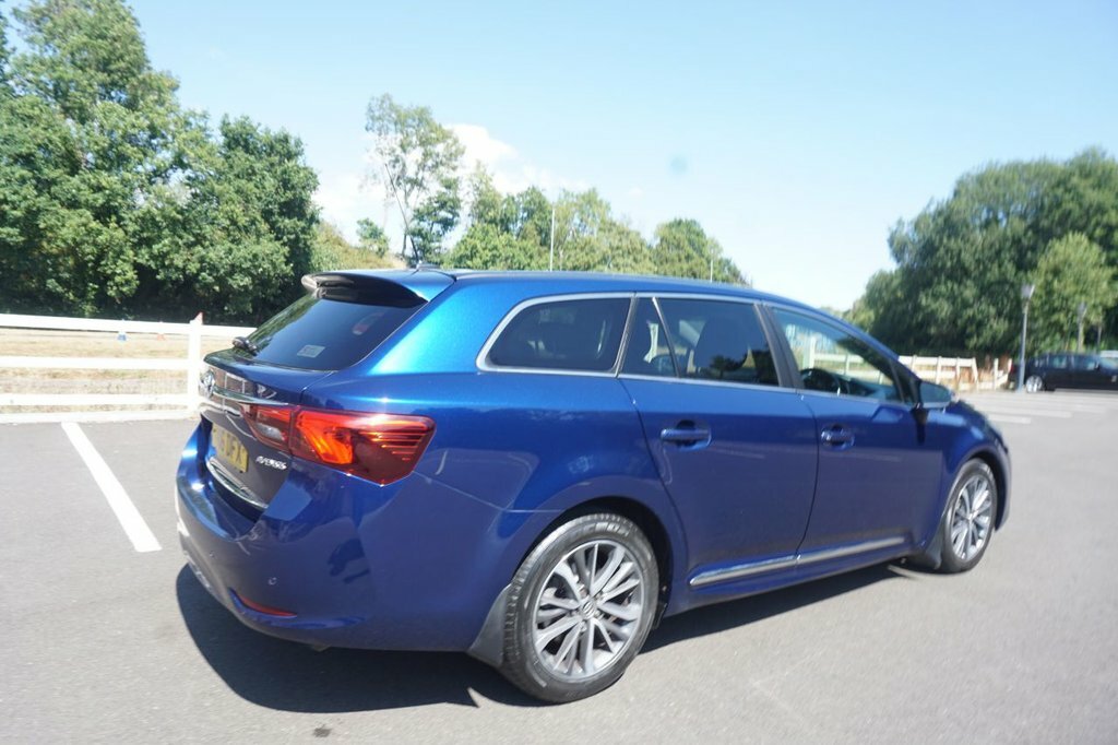 Toyota Avensis 1.6L Business Edition Plus Blue #3