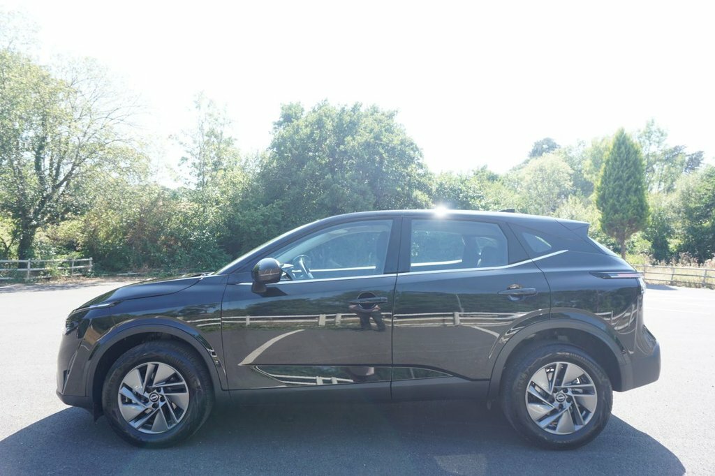 Nissan Qashqai 1.3 Dig-t Mh N-connecta - 2026 26 Green #12