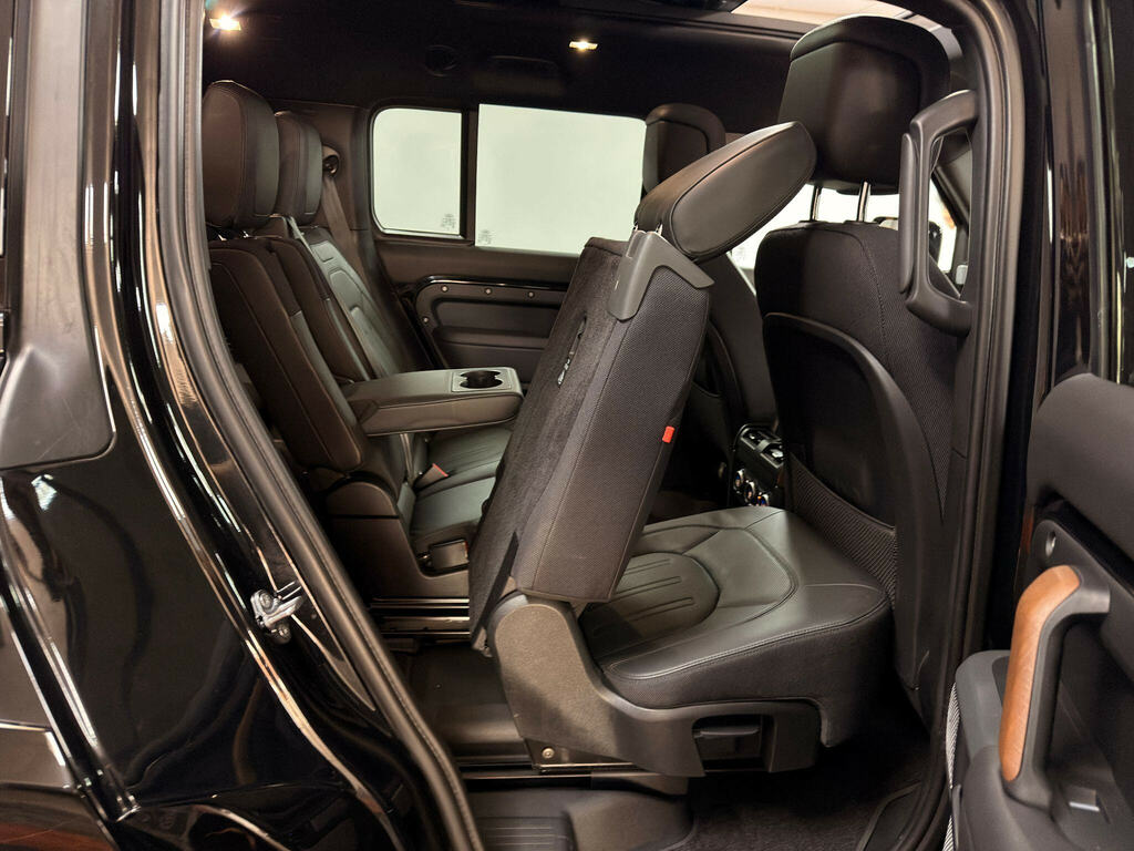 Land Rover Defender 130 Defender 3.0 D300 X-dynamic Hse 130 Estat Grey #96