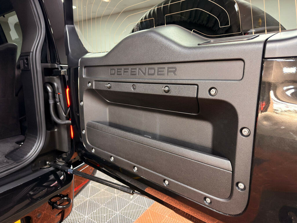 Land Rover Defender 130 Defender 3.0 D300 X-dynamic Hse 130 Estat Grey #56