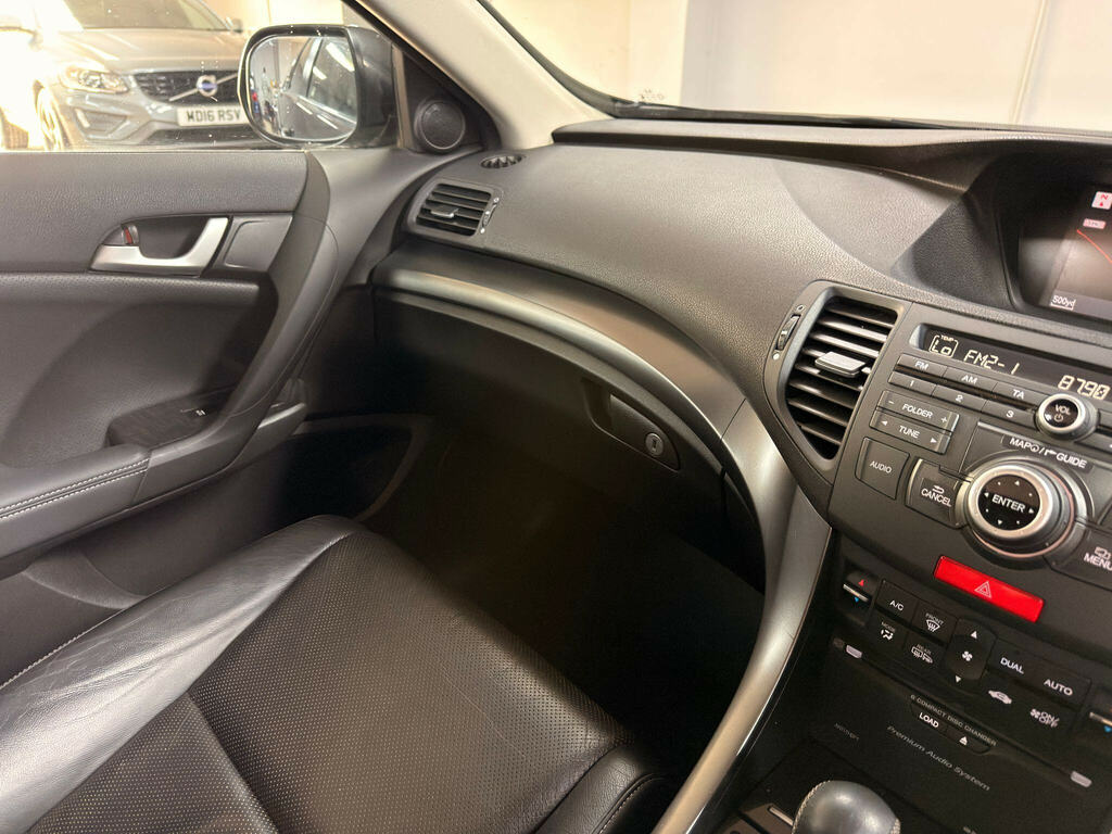 Honda Accord 2.4 I-vtec Ex Euro 5 White #16