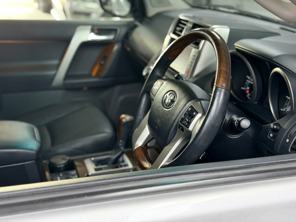 Toyota Land Cruiser 3.0 D-4d Lc3 4Wd Euro 5 Grey #92