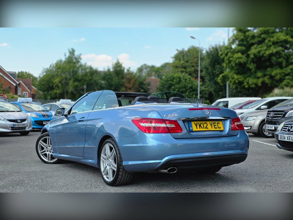 Mercedes-Benz E Class 1.8 E250 Blueefficiency Sport Edition 125 Cabriole Blue #3