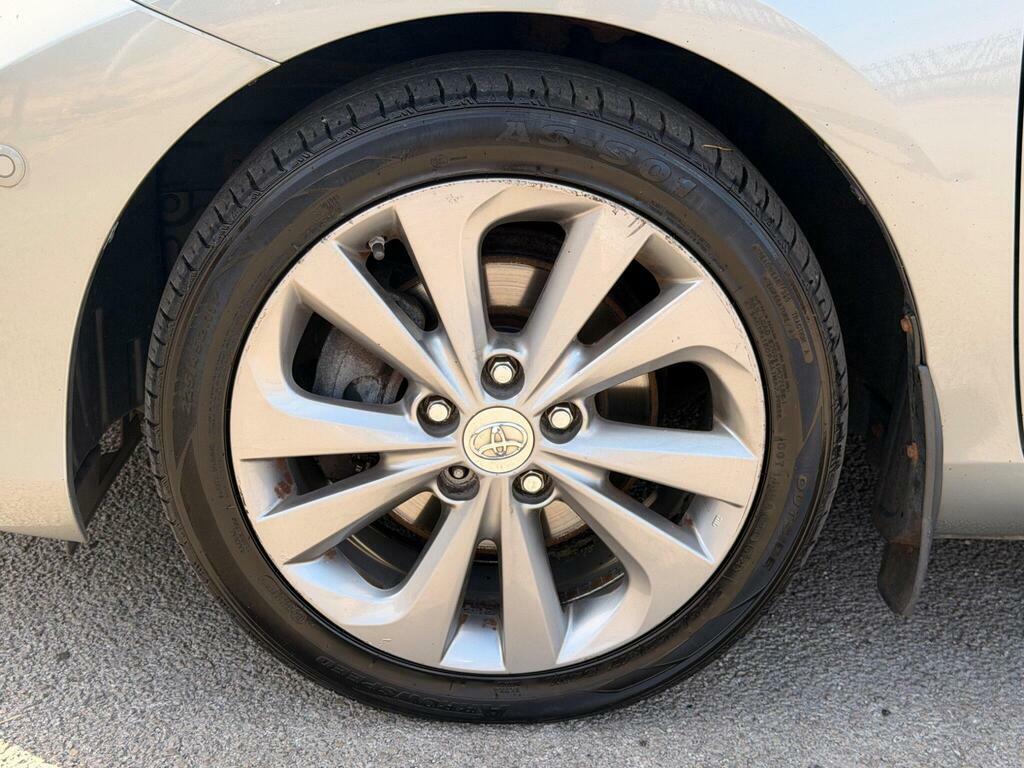 Toyota Auris Hatchback 1.8 Vvt-h Excel Cvt Euro 5 Ss 20 Brown #45