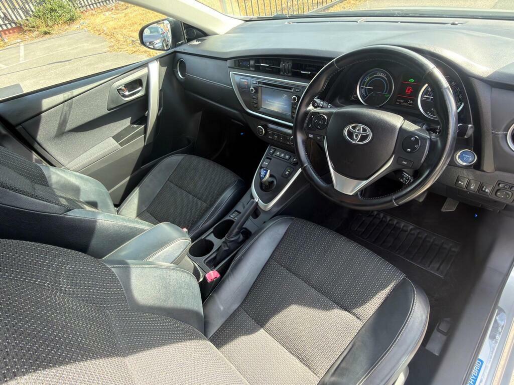 Toyota Auris Hatchback 1.8 Vvt-h Excel Cvt Euro 5 Ss 20 Brown #13